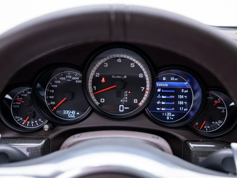 2015 Porsche 991 Turbo S - Image 22 of 31