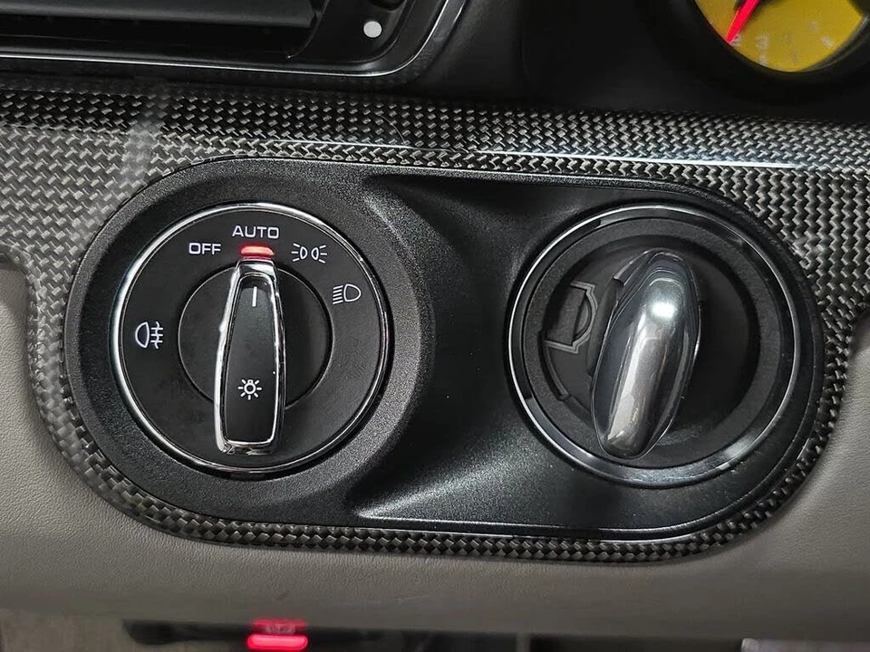 2015 Porsche 991 Turbo S - Image 22 of 31