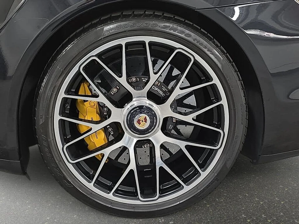 2015 Porsche 991 Turbo S - Image 28 of 31