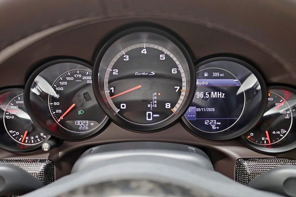 2015 Porsche 991 Turbo S - Image 15 of 31