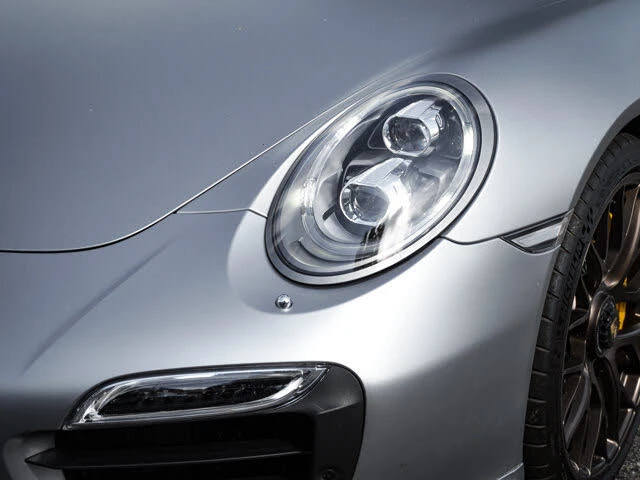 2015 Porsche 991 Turbo S - Image 6 of 31