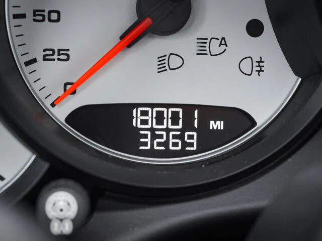2015 Porsche 991 Turbo S - Image 23 of 31