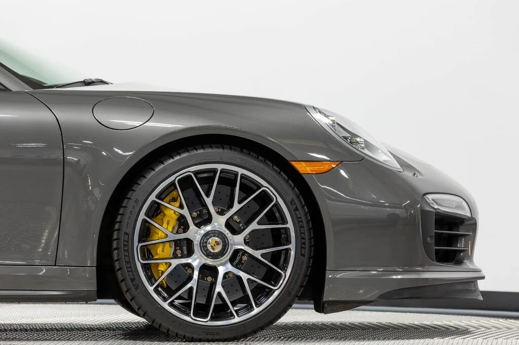 2015 Porsche 991 Turbo S - Image 22 of 31
