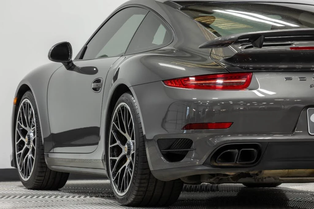 2015 Porsche 991 Turbo S - Image 13 of 31