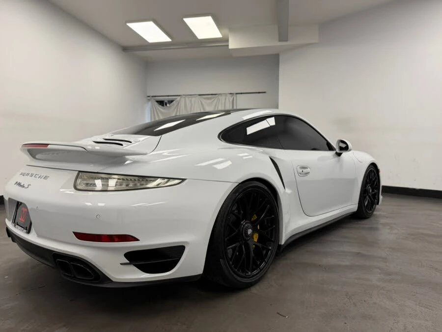 2015 Porsche 991 Turbo S - Image 24 of 31
