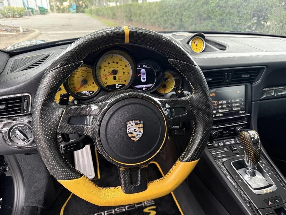 2015 Porsche 991 Turbo S - Image 23 of 31