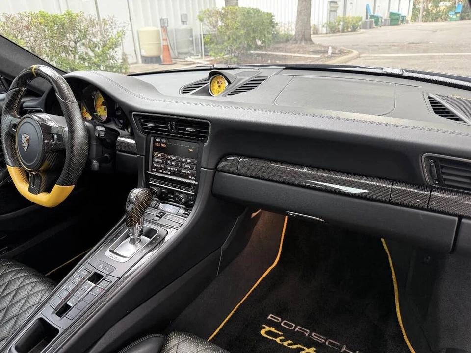 2015 Porsche 991 Turbo S - Image 30 of 31