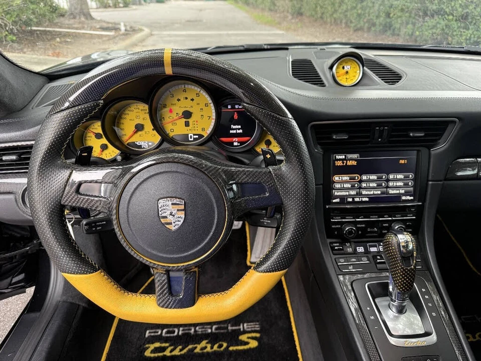 2015 Porsche 991 Turbo S - Image 29 of 31