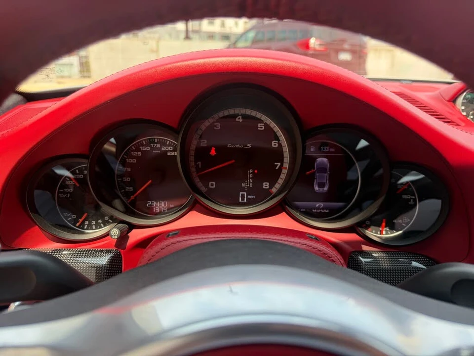2015 Porsche 991 Turbo S - Image 15 of 31