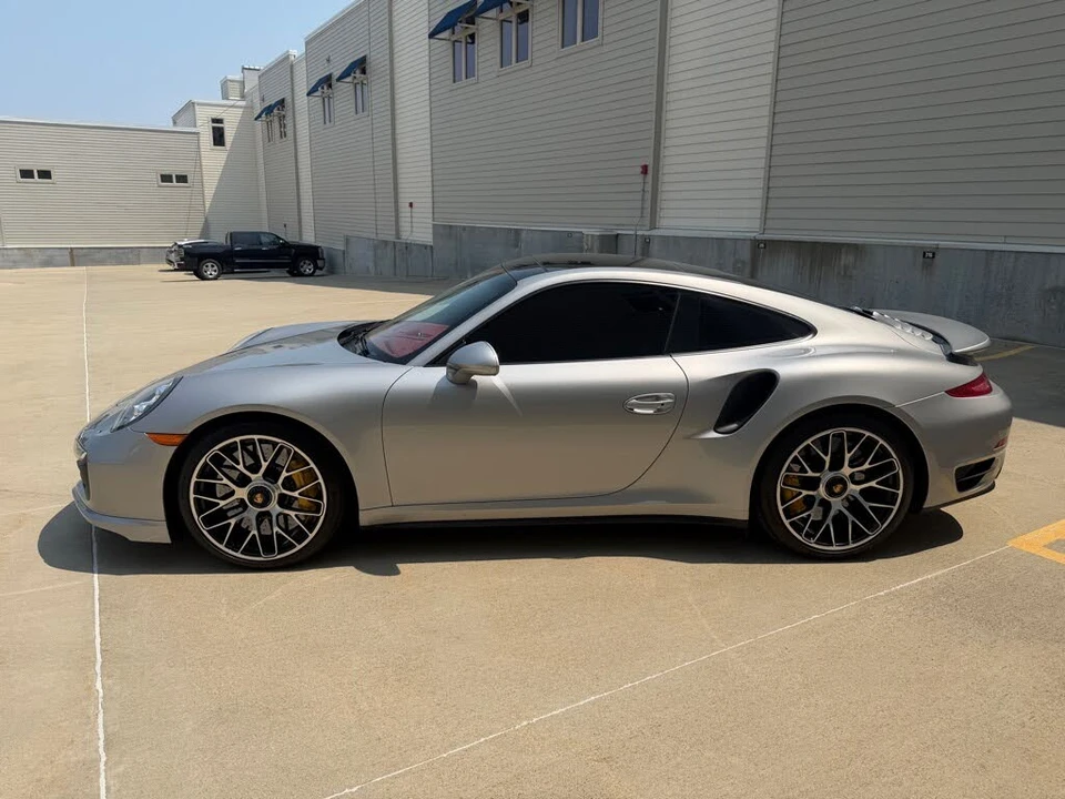 2015 Porsche 991 Turbo S - Image 7 of 31