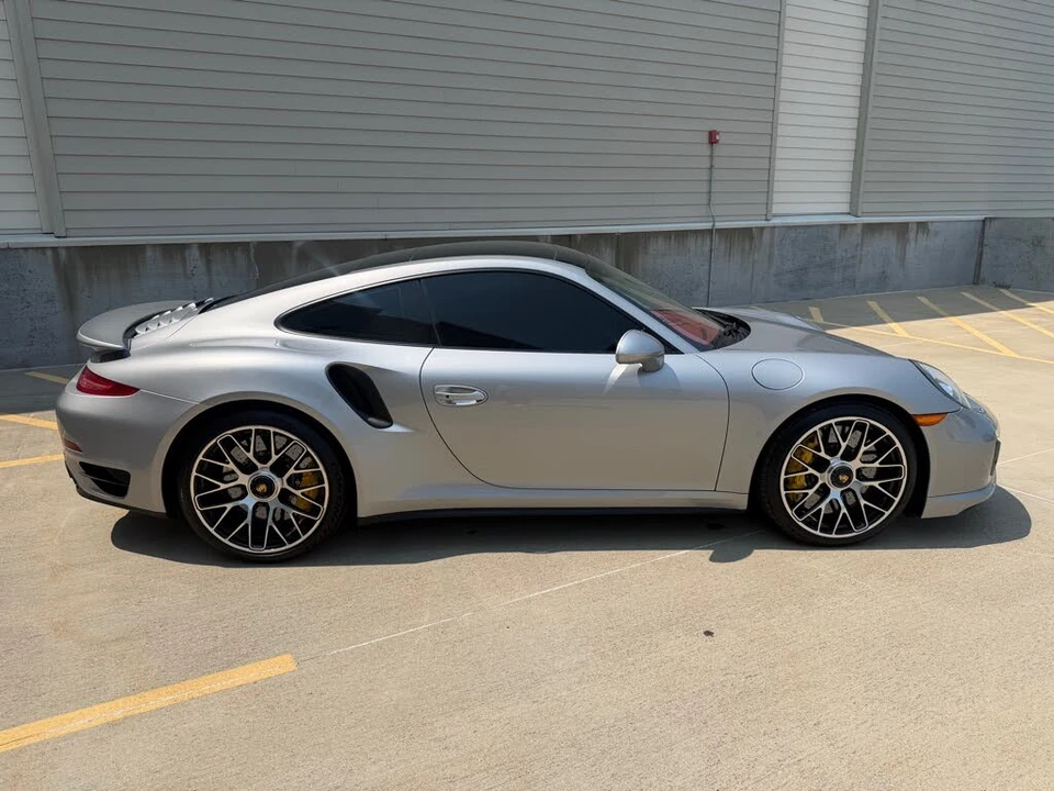 2015 Porsche 991 Turbo S - Image 3 of 31