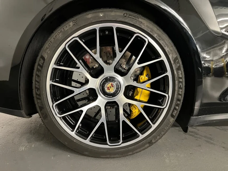 2015 Porsche 991 Turbo S - Image 11 of 31