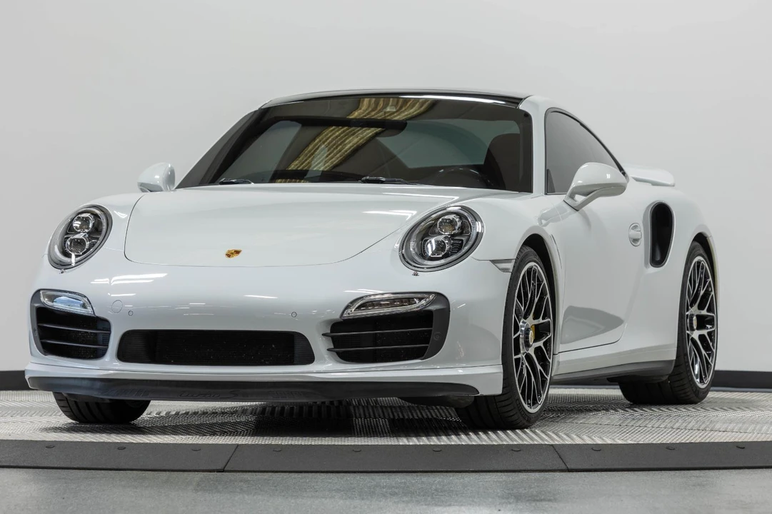 2015 Porsche 991 Turbo S - Image 7 of 31