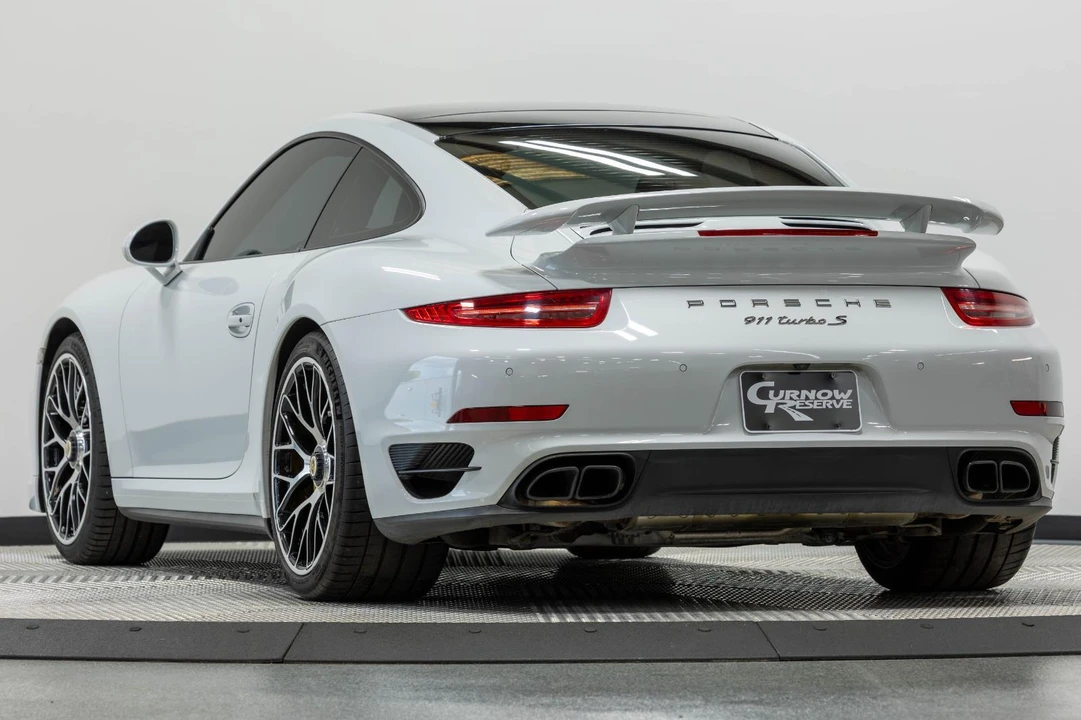 2015 Porsche 991 Turbo S - Image 13 of 31