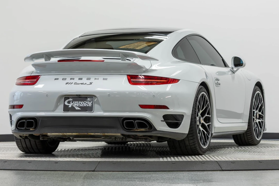 2015 Porsche 991 Turbo S - Image 19 of 31