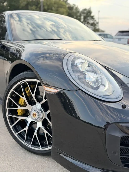2015 Porsche 991 Turbo S - Image 13 of 31
