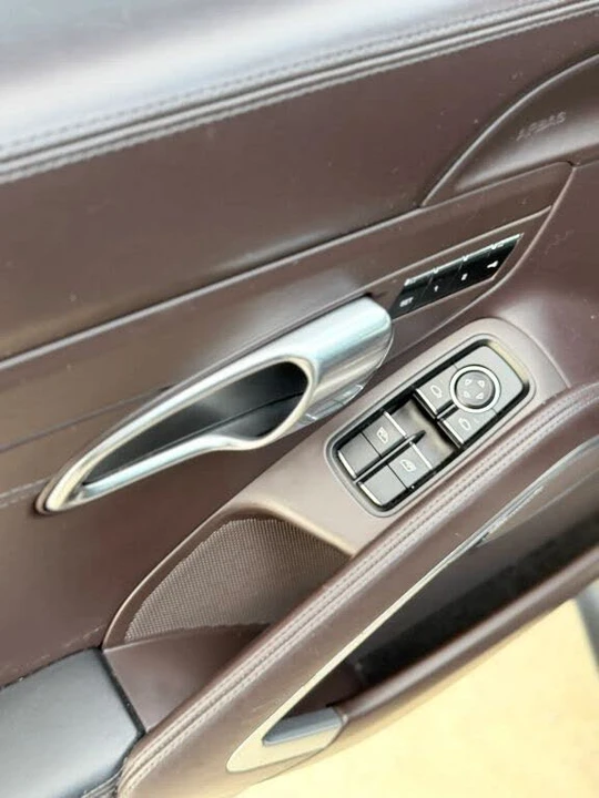 2015 Porsche 991 Turbo S - Image 28 of 31