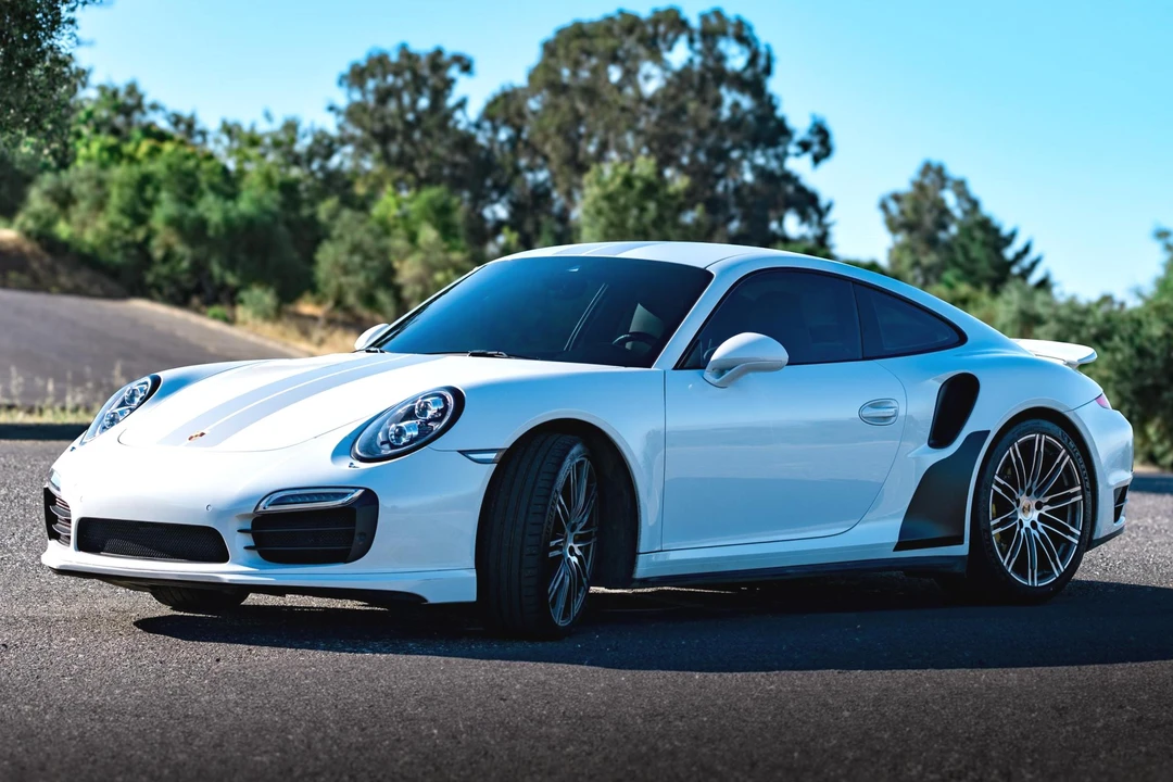 2015 Porsche 991 Turbo S - Image 2 of 31