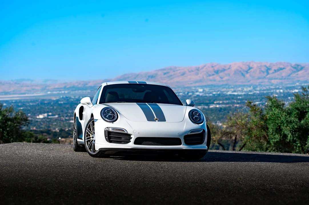 2015 Porsche 991 Turbo S - Image 31 of 31