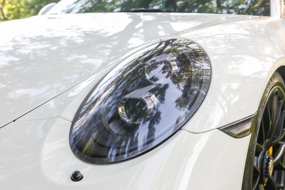 2015 Porsche 991 Turbo S - Image 12 of 31