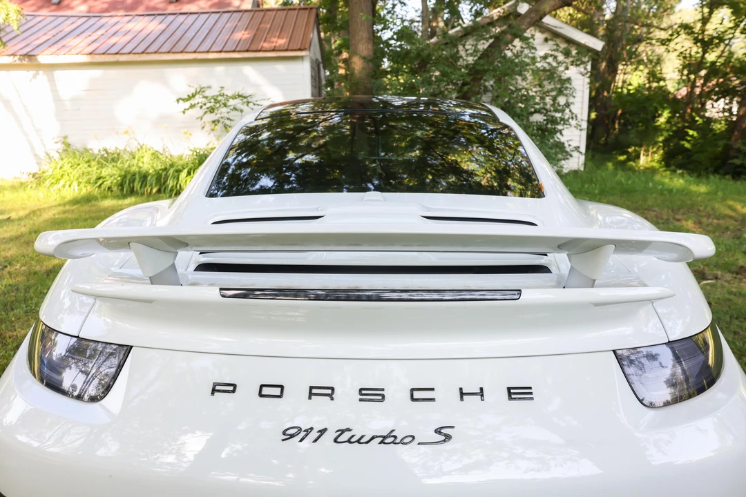 2015 Porsche 991 Turbo S - Image 19 of 31