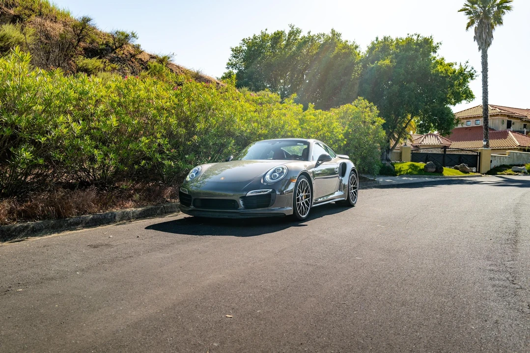 2015 Porsche 991 Turbo - Image 4 of 31