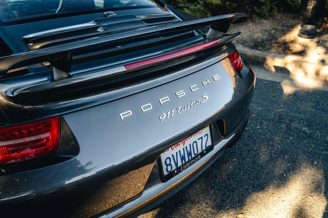 2015 Porsche 991 Turbo - Image 30 of 31