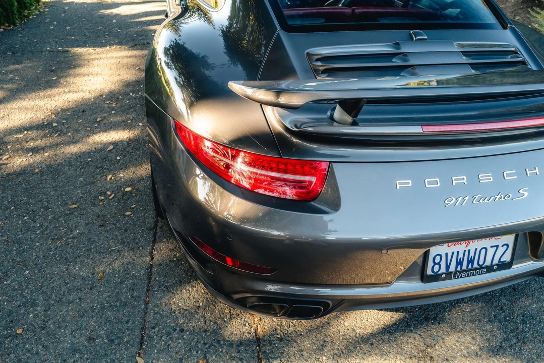 2015 Porsche 991 Turbo - Image 29 of 31