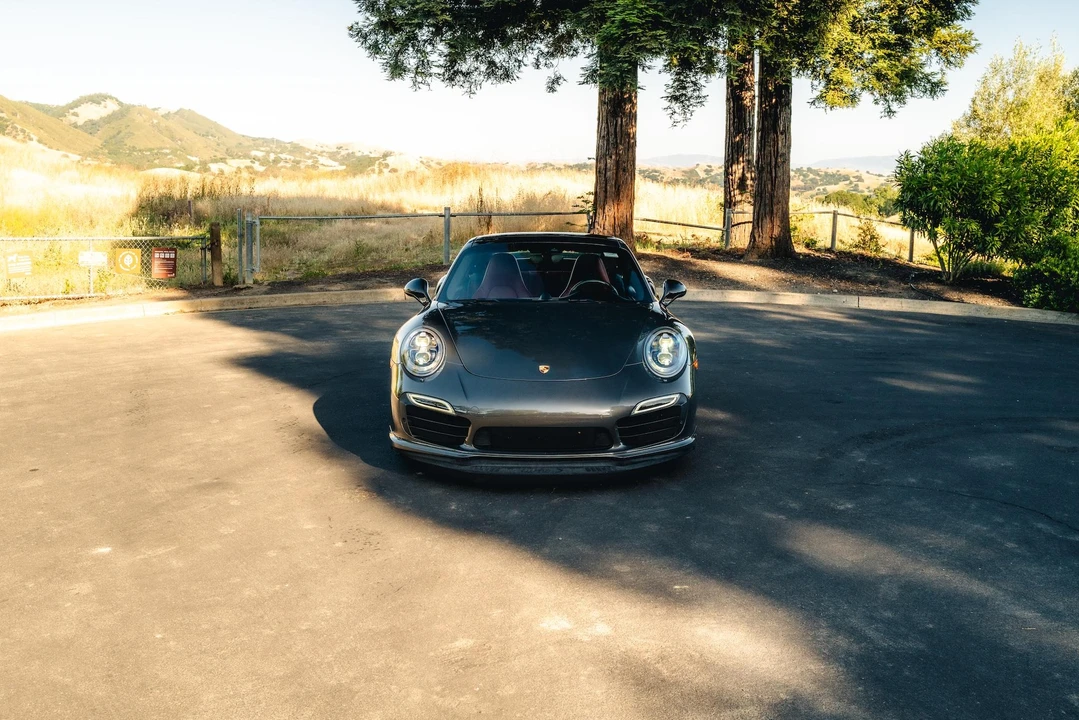 2015 Porsche 991 Turbo - Image 8 of 31