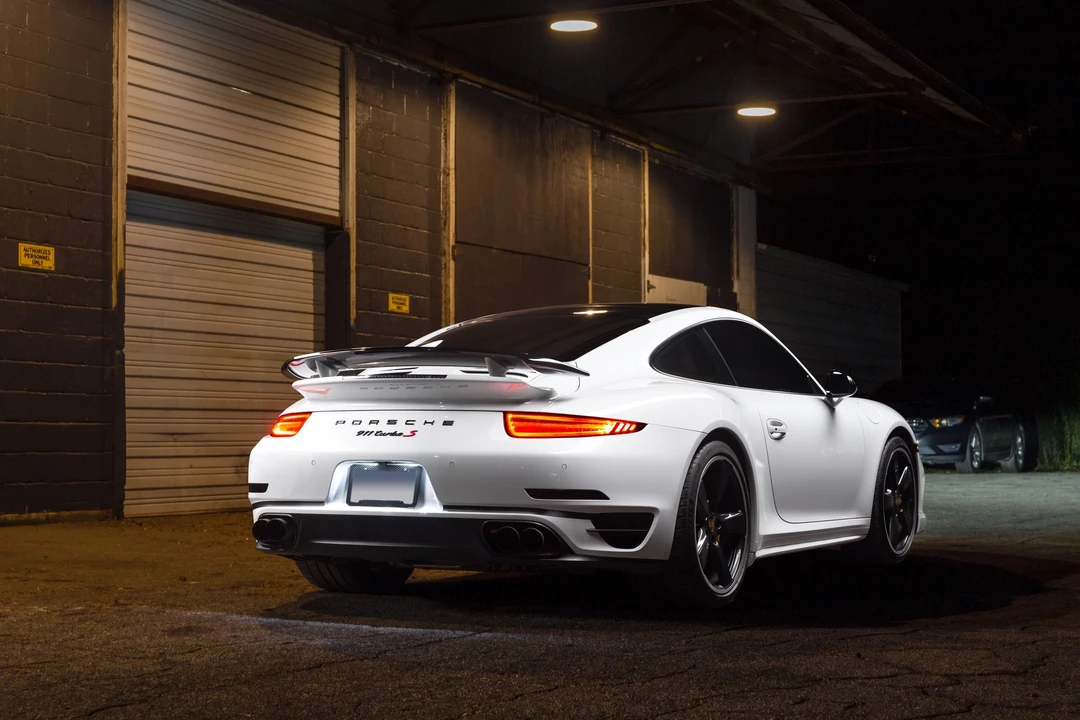 2015 Porsche 991 Turbo S - Image 9 of 31