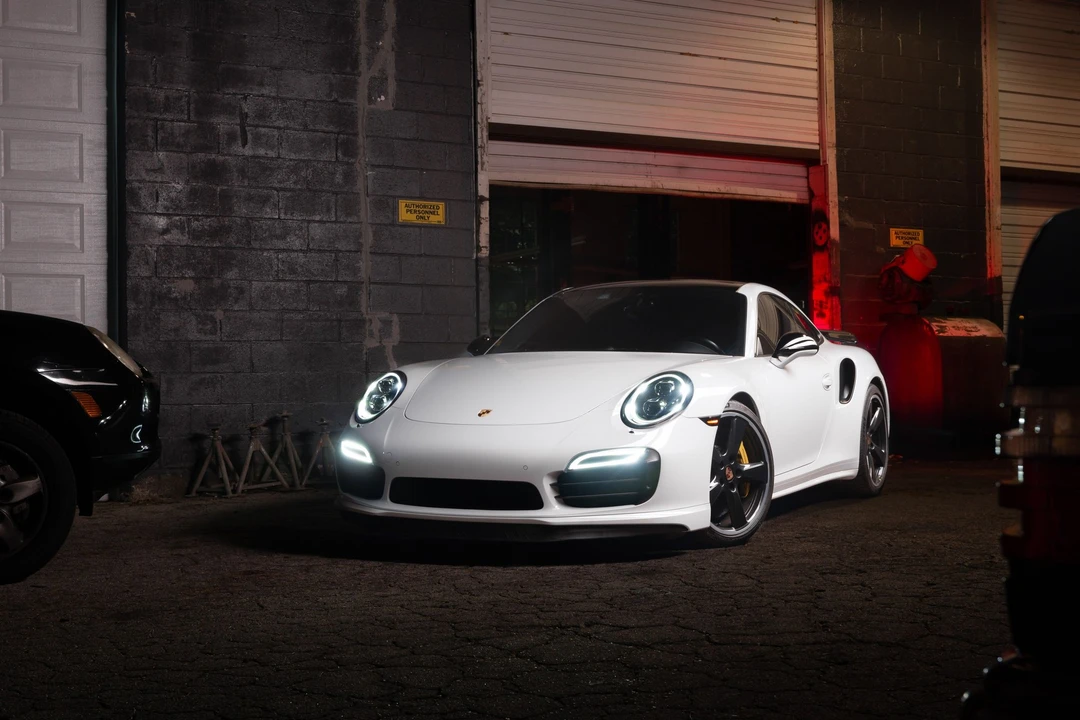 2015 Porsche 991 Turbo S - Image 7 of 31