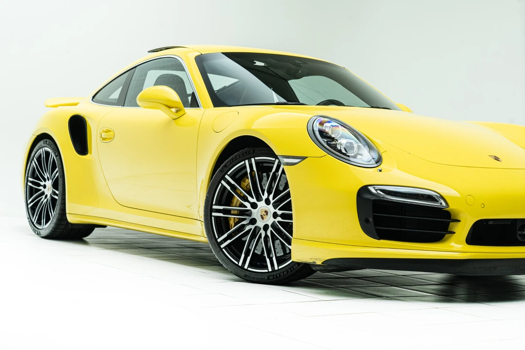2015 Porsche 991 Turbo S - Image 3 of 31