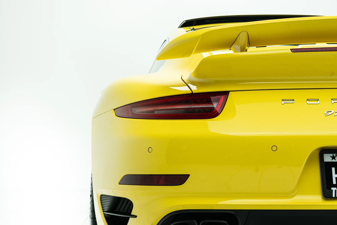 2015 Porsche 991 Turbo S - Image 17 of 31