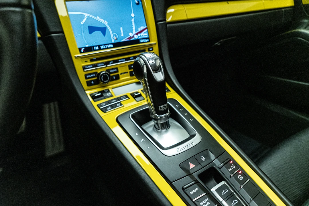 2015 Porsche 991 Turbo S - Image 26 of 31