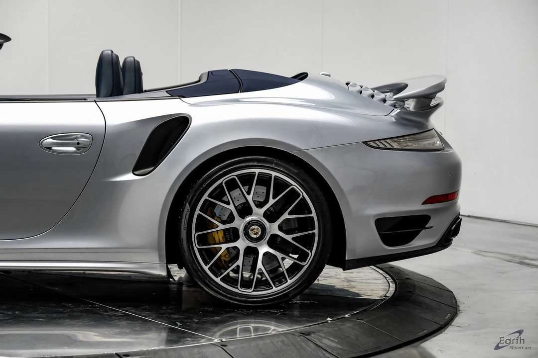 2015 Porsche 991 Turbo S - Image 8 of 12