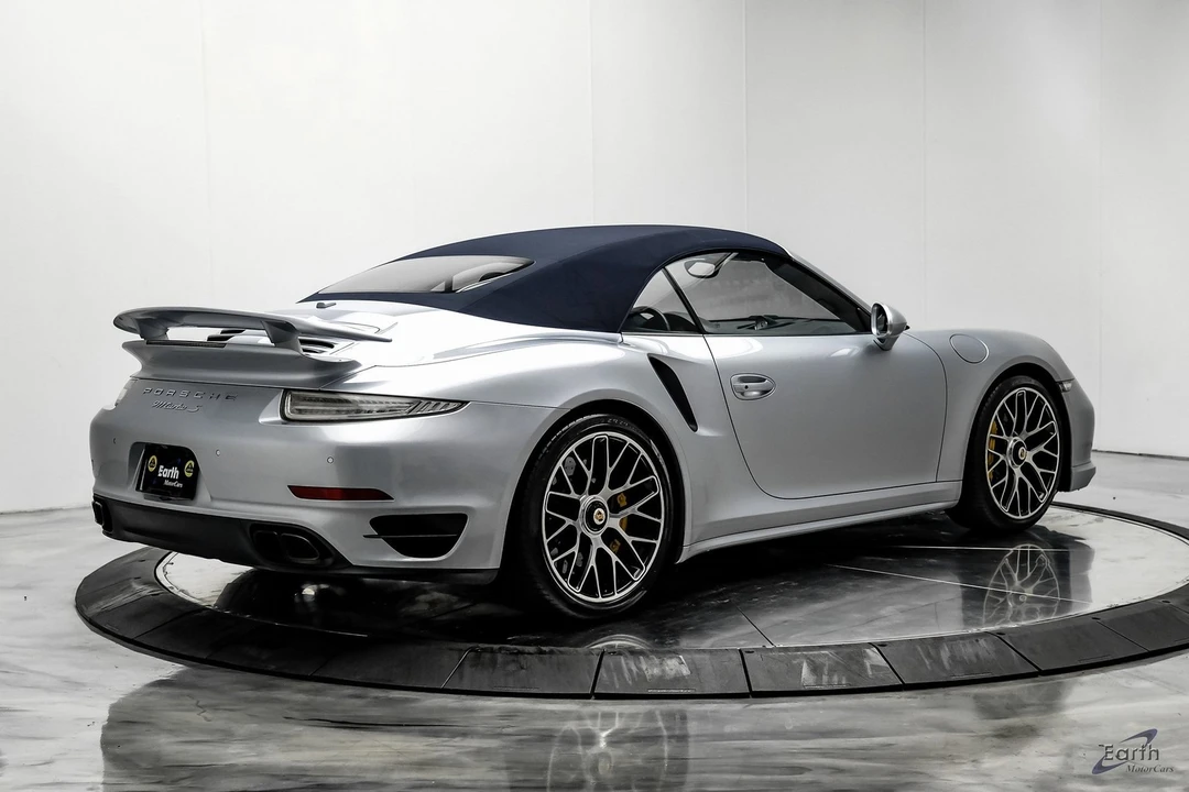 2015 Porsche 991 Turbo S - Image 16 of 21
