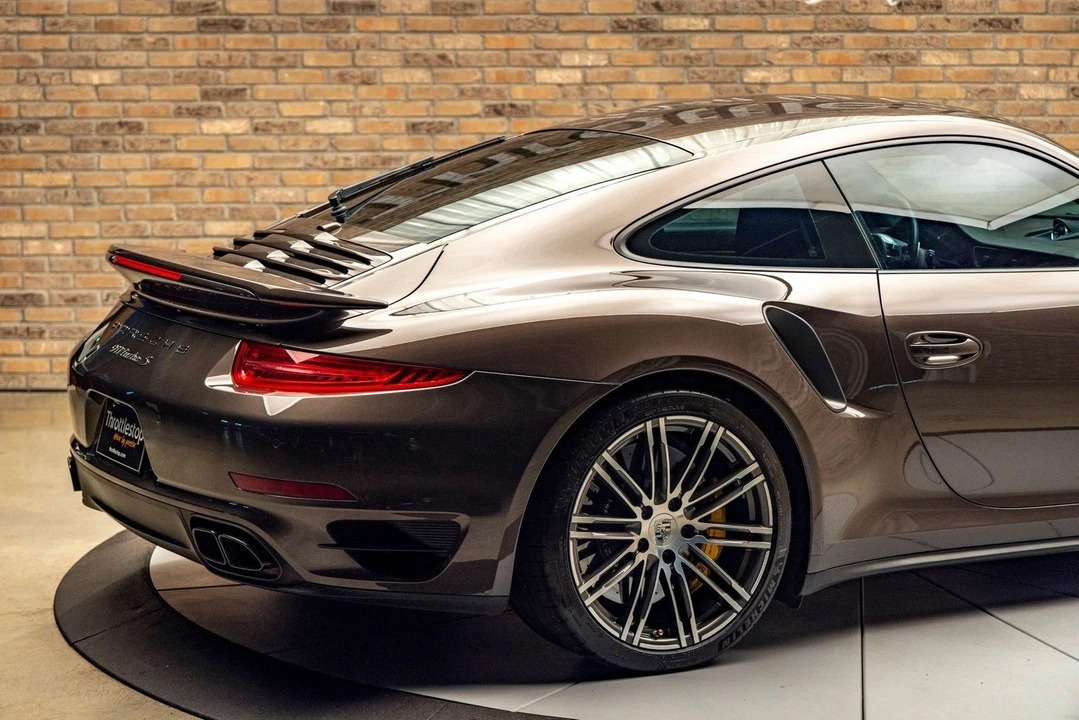 2015 Porsche 991 Turbo S - Image 9 of 21