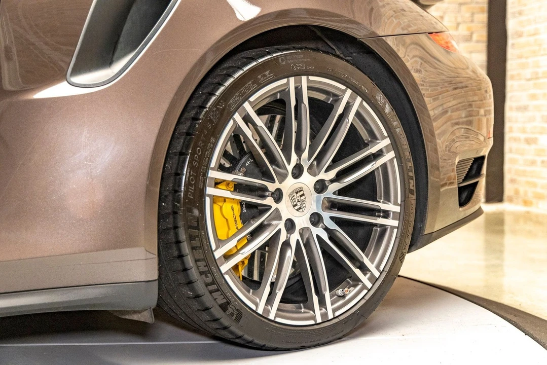 2015 Porsche 991 Turbo S - Image 12 of 21