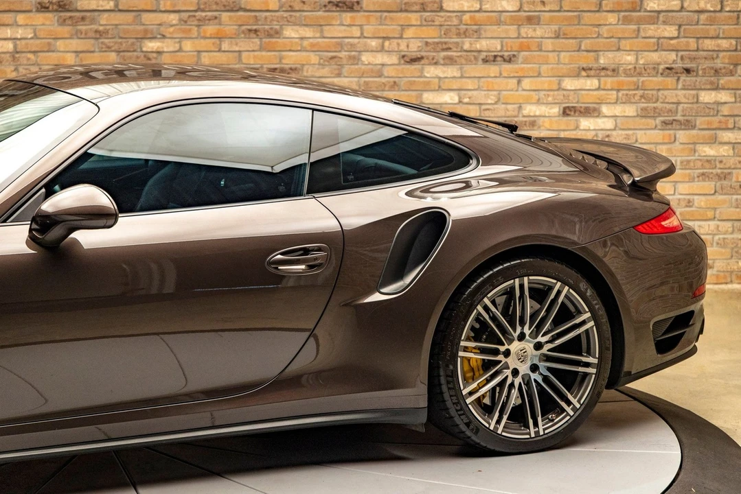 2015 Porsche 991 Turbo S - Image 8 of 21