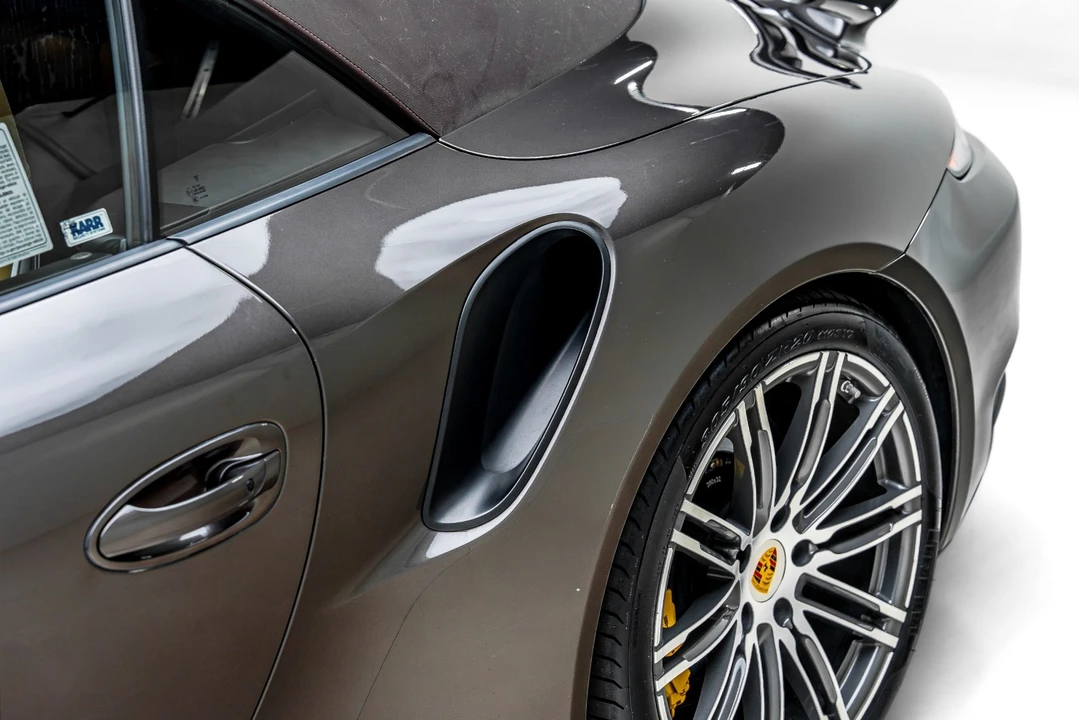 2015 Porsche 991 Turbo S - Image 24 of 31