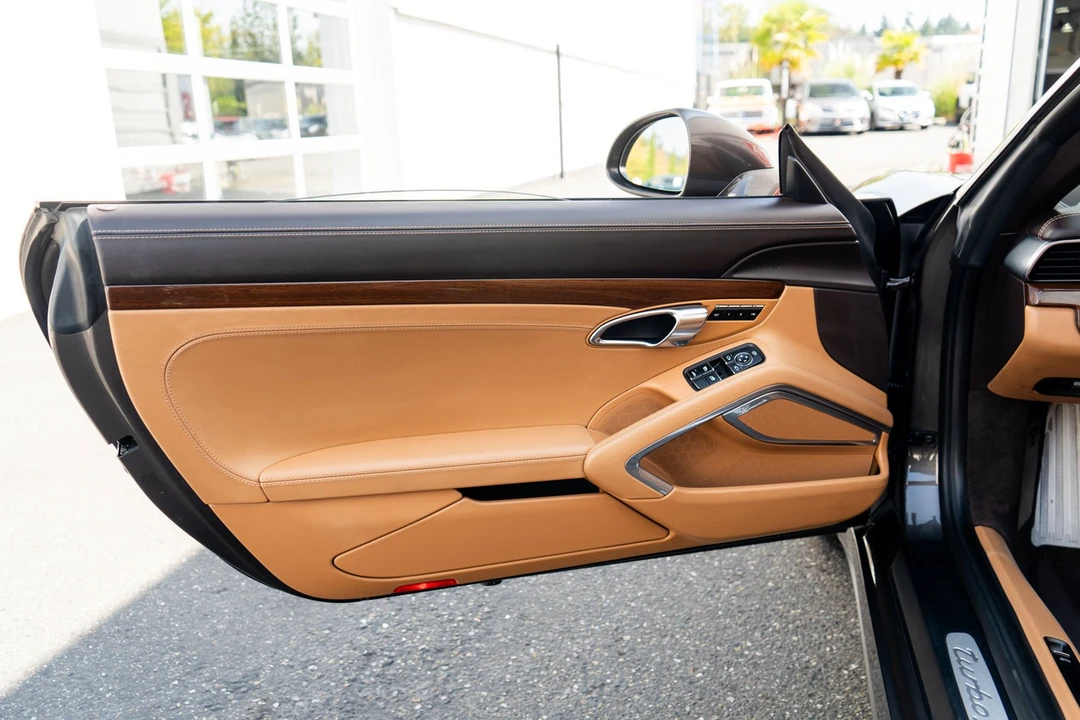 2015 Porsche 991 Turbo S - Image 9 of 31