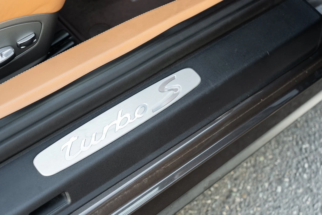 2015 Porsche 991 Turbo S - Image 29 of 31