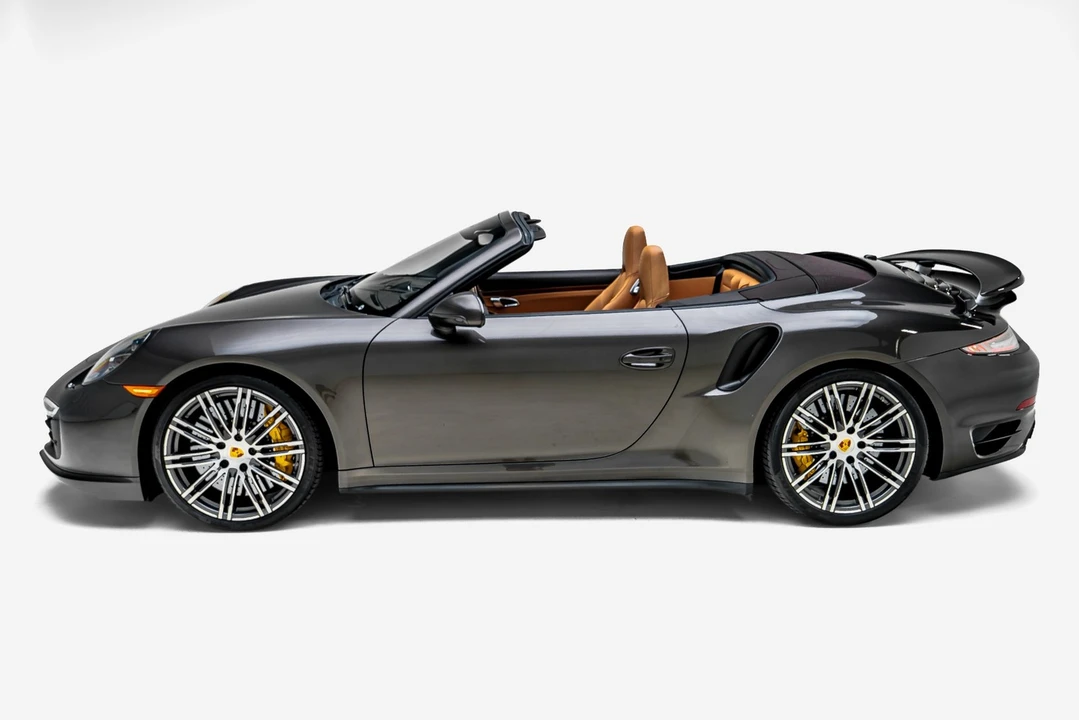 2015 Porsche 991 Turbo S - Image 13 of 31