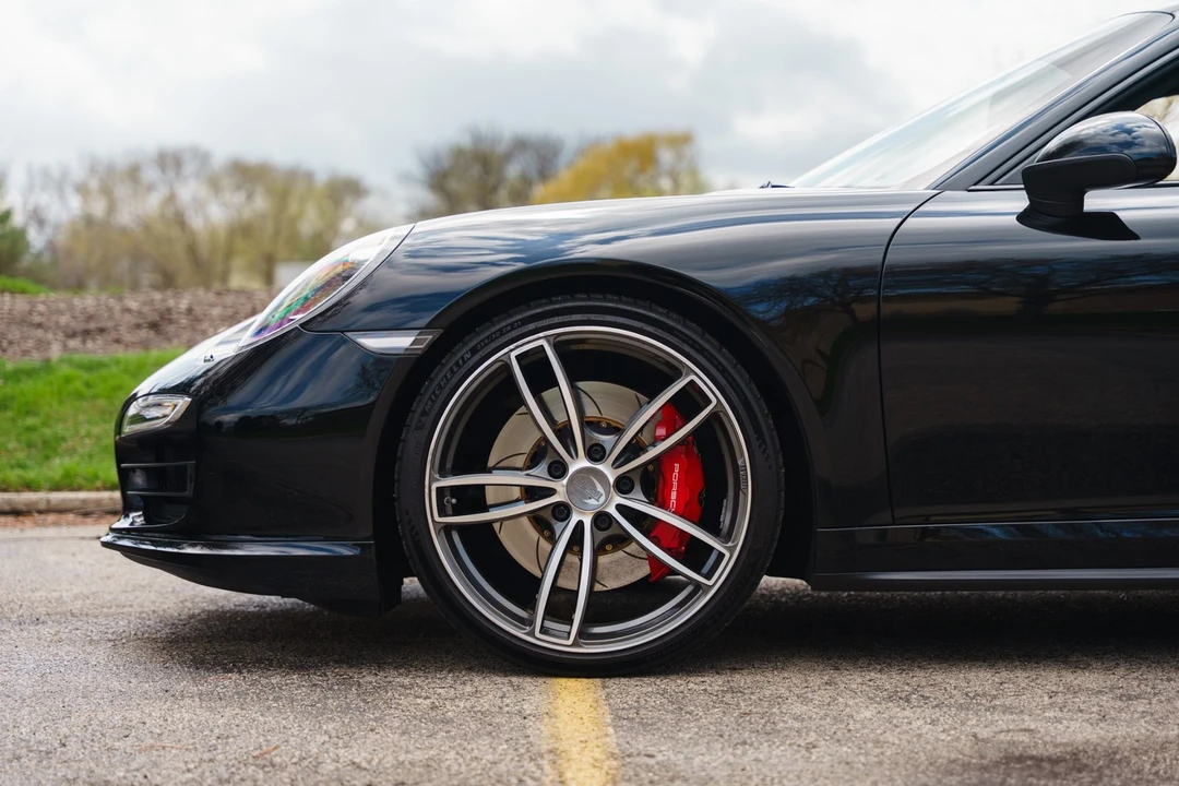 2015 Porsche - Image 3 of 31