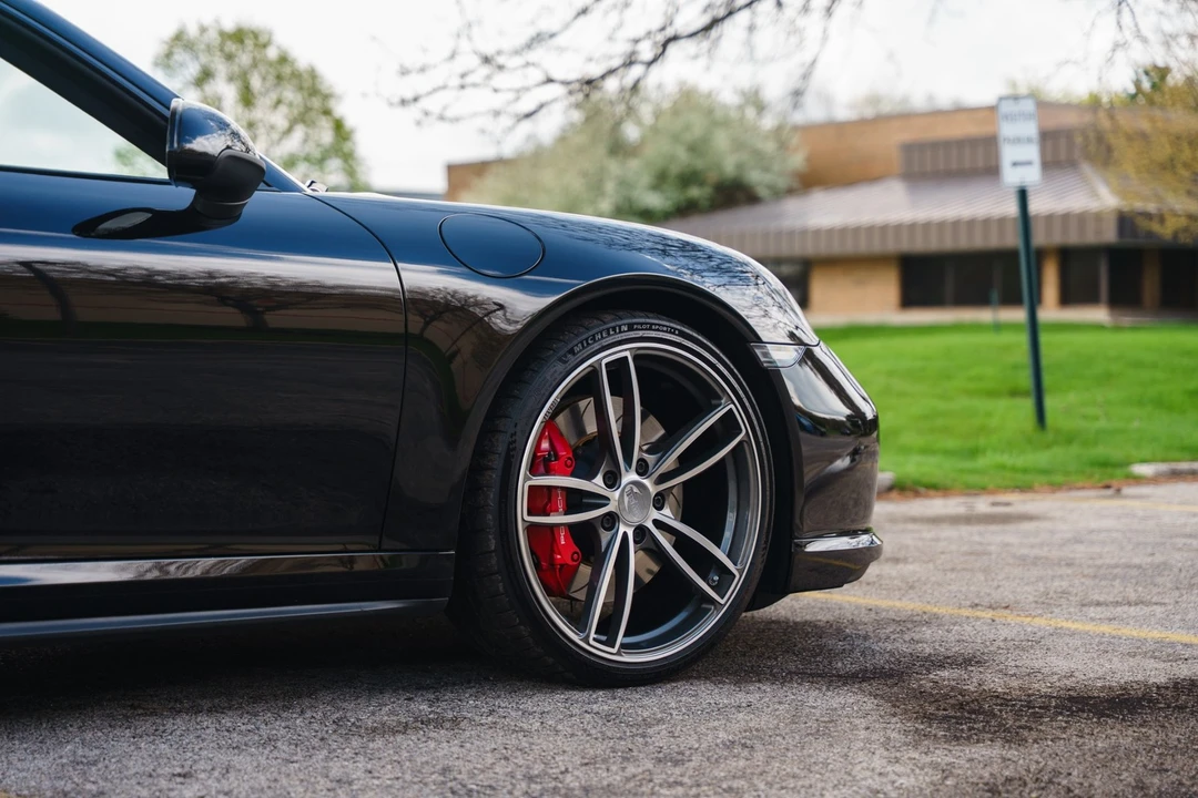 2015 Porsche - Image 23 of 31