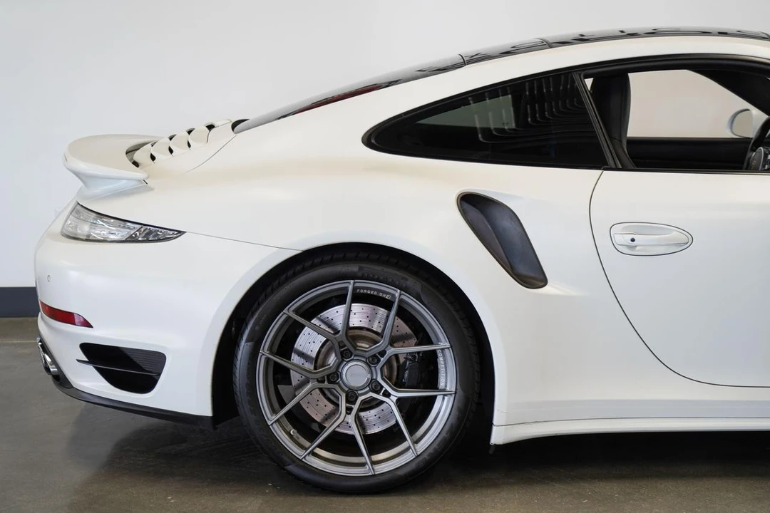 2015 Porsche 991 Turbo - Image 20 of 21