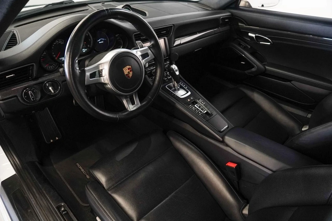 2015 Porsche 991 Turbo - Image 2 of 21