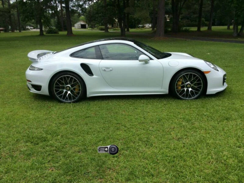 2015 Porsche 991 Turbo - Image 11 of 12