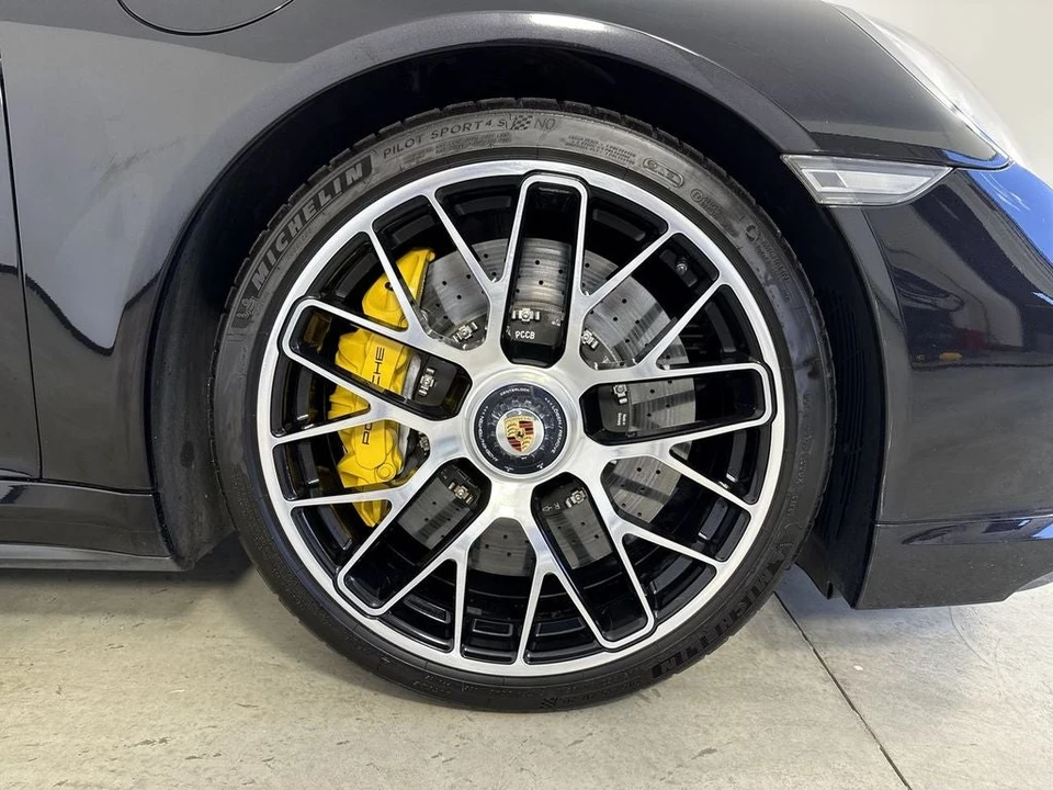 2015 Porsche 991 Turbo - Image 15 of 31