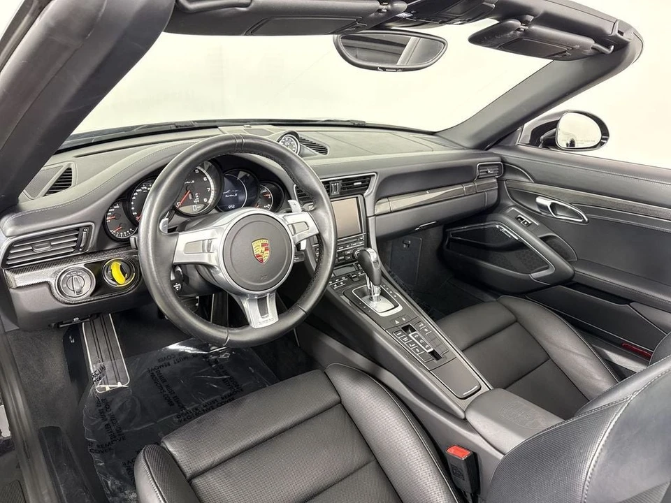 2015 Porsche 991 Turbo - Image 4 of 31